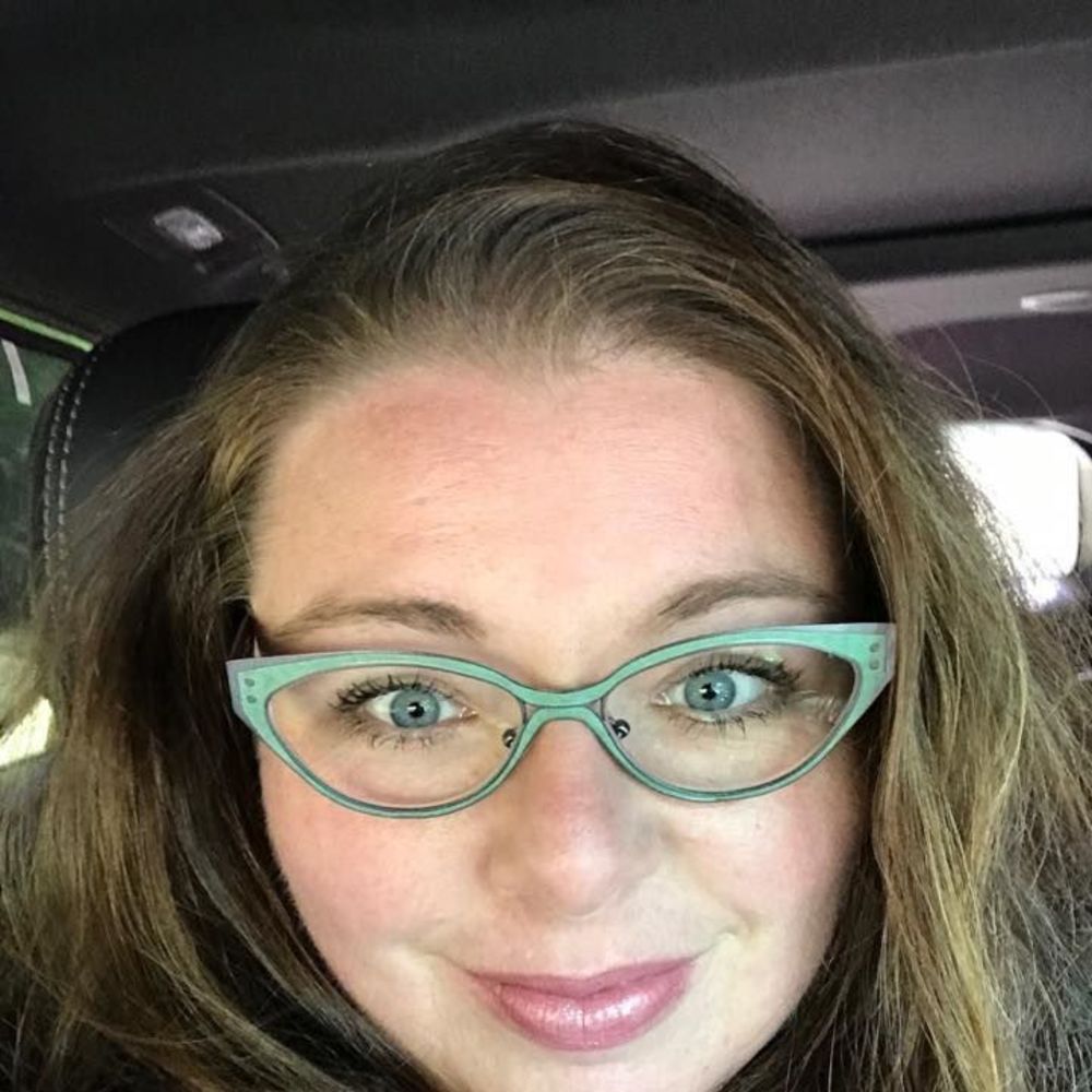 Meet your Posher, Tina